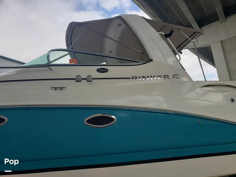 Slide: The Image of Rinker 260EC 2009 - 16030092