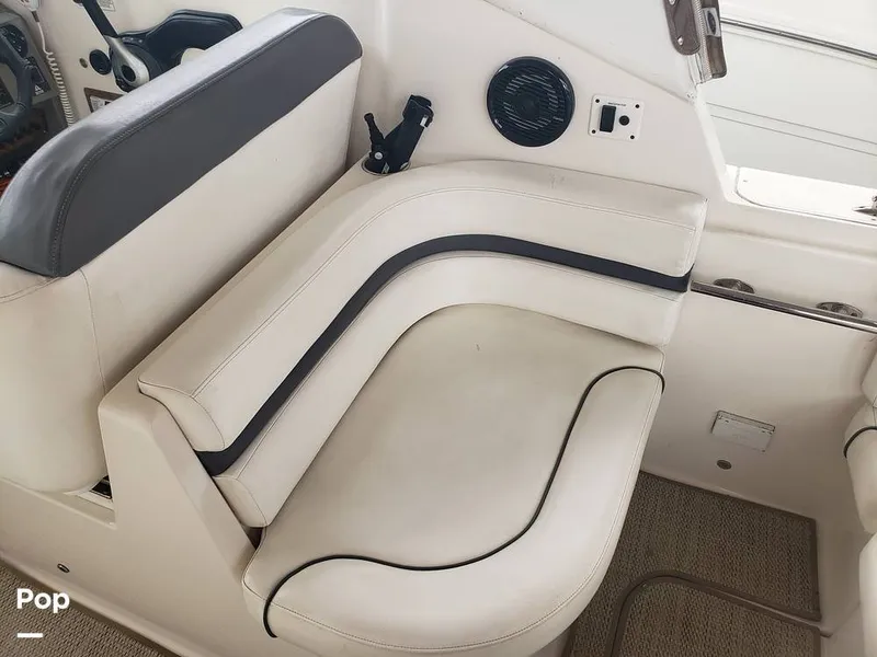 Slide: The Image of Rinker 260EC 2009 - 16030119