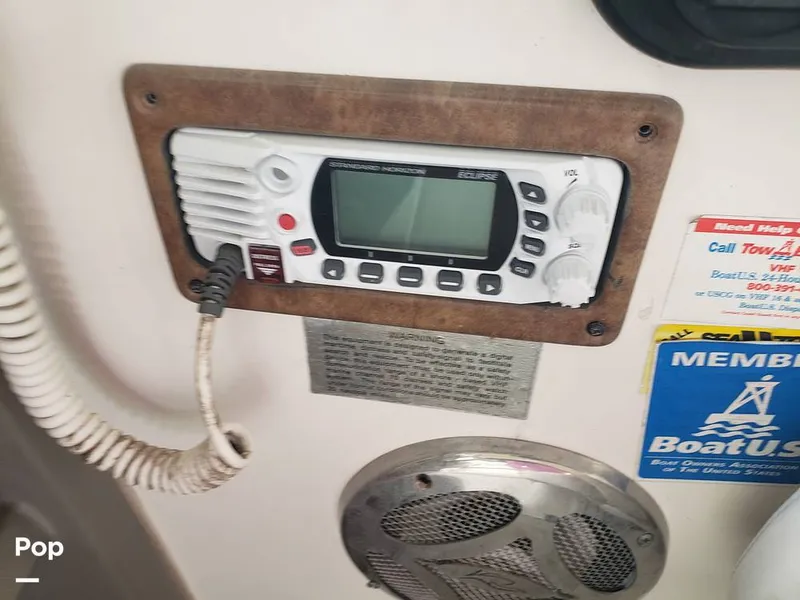 Slide: The Image of Rinker 260EC 2009 - 16030122