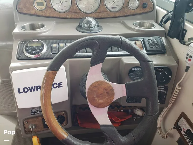 Slide: The Image of Rinker 260EC 2009 - 16030124