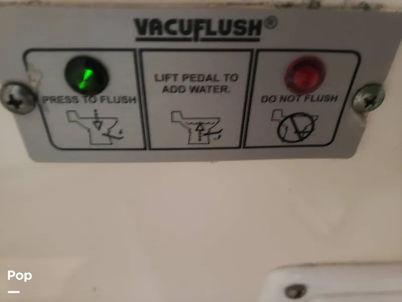 Slide: The Image of Rinker 260EC 2009 - 16030152