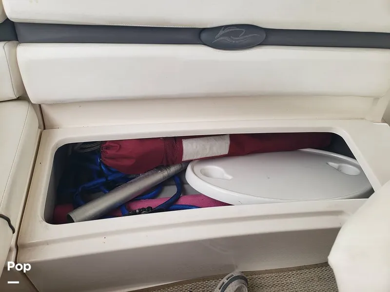 Slide: The Image of Rinker 260EC 2009 - 16030105