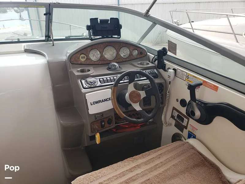 Slide: The Image of Rinker 260EC 2009 - 16030108