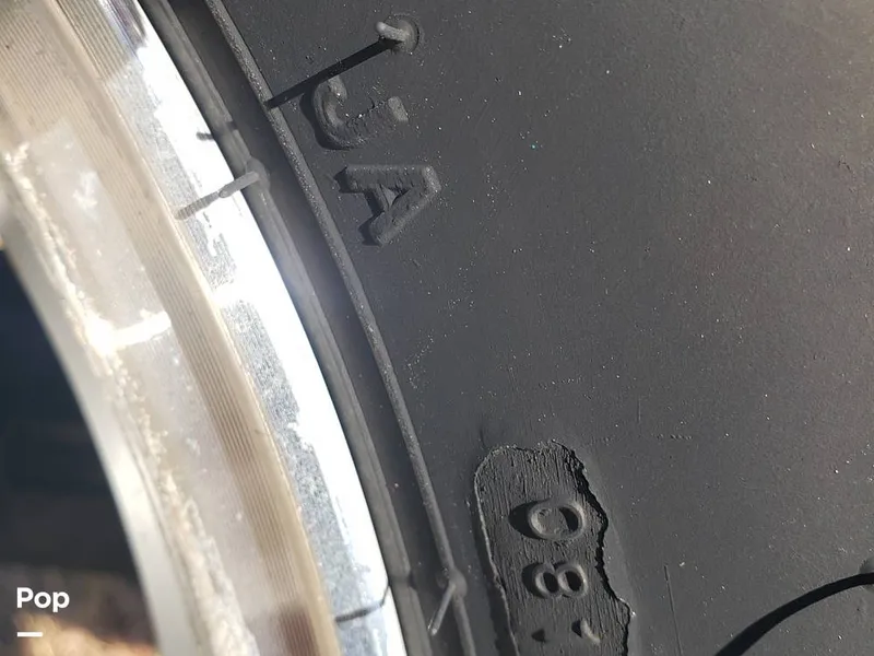 Slide: The Image of Rinker 260EC 2009 - 16034494