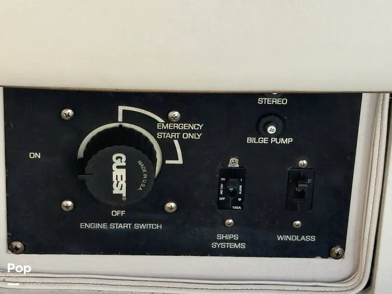 Slide: The Image of Four Winns 288 Vista 2005 - 16043658