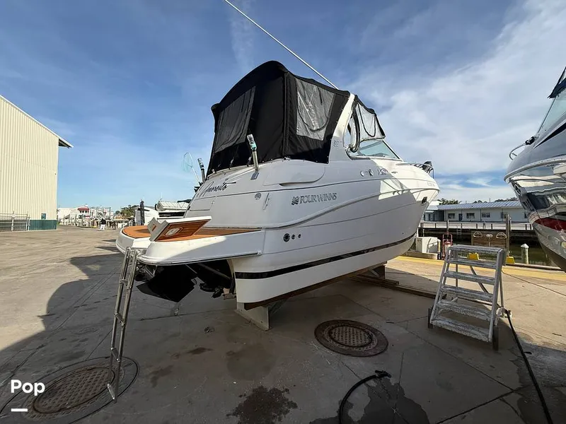 Slide: The Image of Four Winns 288 Vista 2005 - 16043548