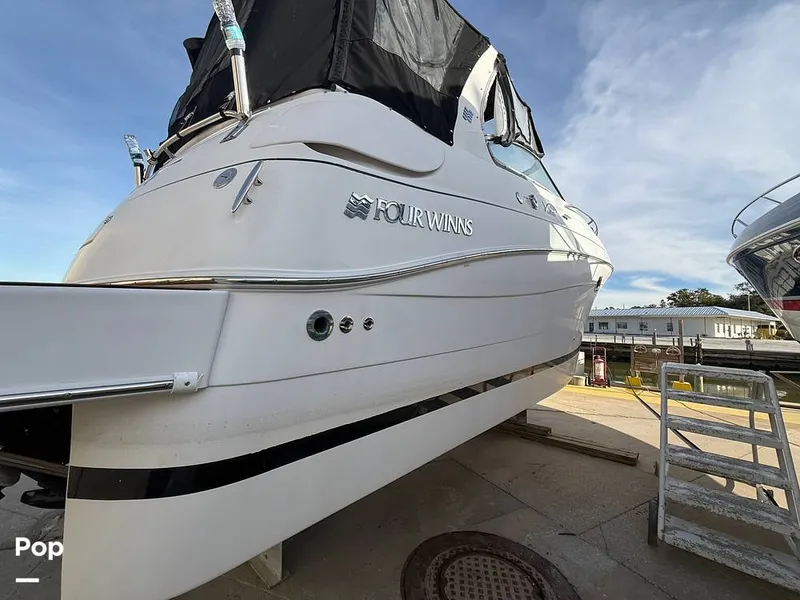 Slide: The Image of Four Winns 288 Vista 2005 - 16043559