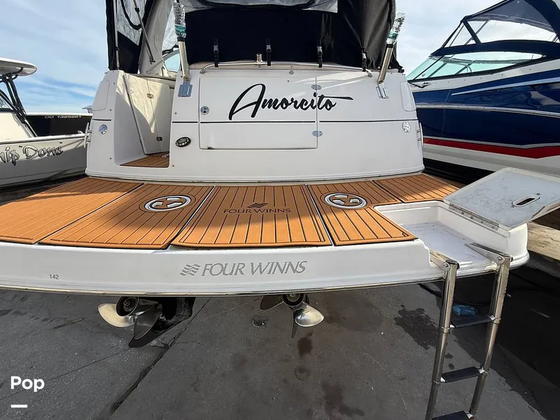 Slide: The Image of Four Winns 288 Vista 2005 - 16043532