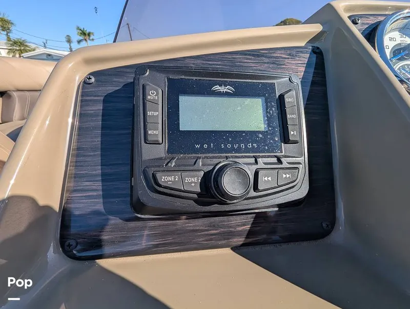 Slide: The Image of Sylvan Mirage 820 CLZ DH 2025 - 16052813