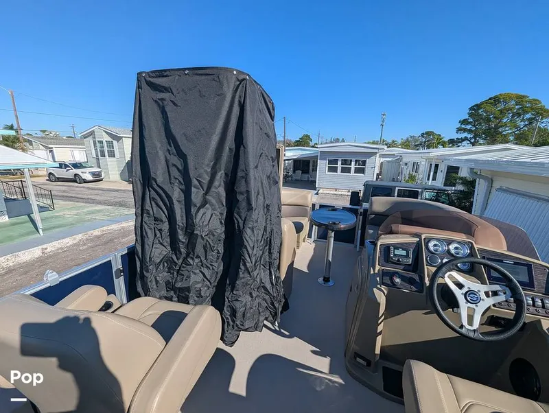 Slide: The Image of Sylvan Mirage 820 CLZ DH 2025 - 16052823