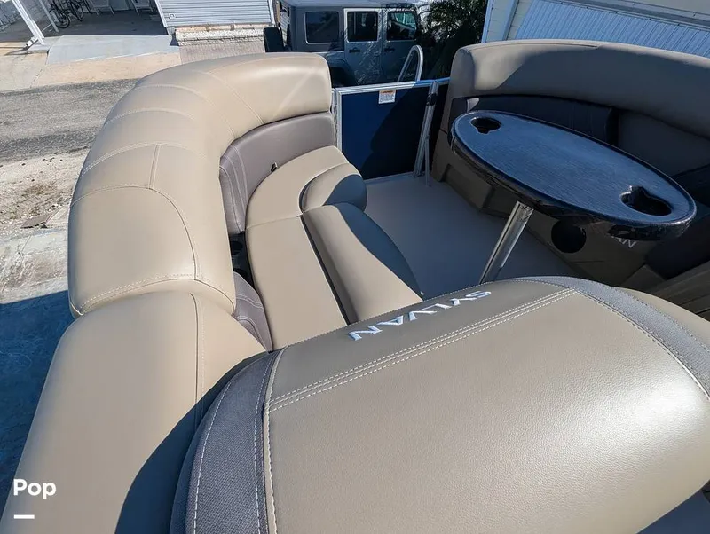 Slide: The Image of Sylvan Mirage 820 CLZ DH 2025 - 16052828