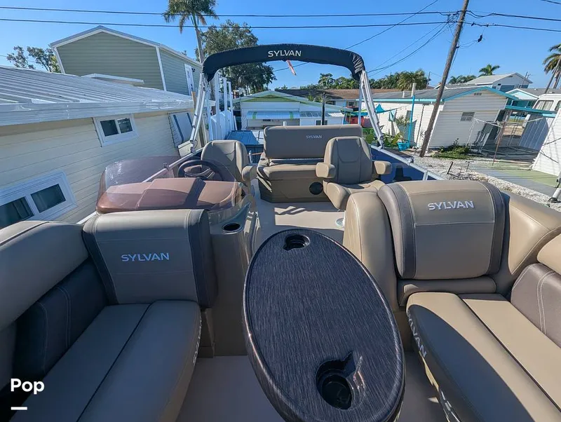 Slide: The Image of Sylvan Mirage 820 CLZ DH 2025 - 16052832