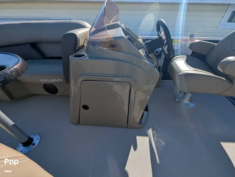 Slide: The Image of Sylvan Mirage 820 CLZ DH 2025 - 16052833