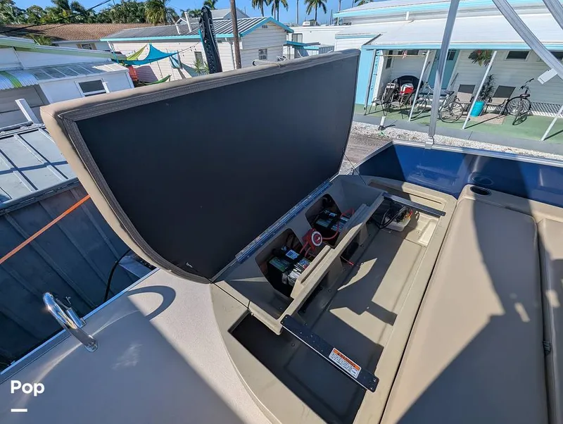 Slide: The Image of Sylvan Mirage 820 CLZ DH 2025 - 16052842