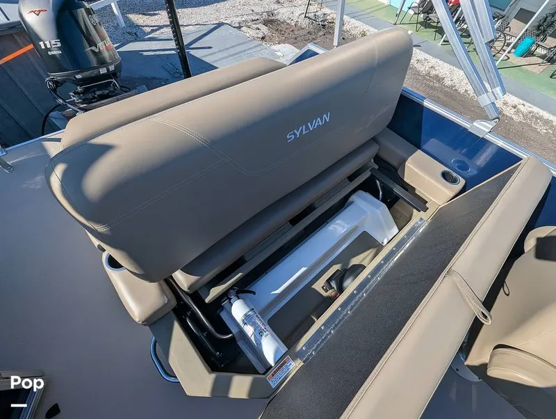 Slide: The Image of Sylvan Mirage 820 CLZ DH 2025 - 16052847