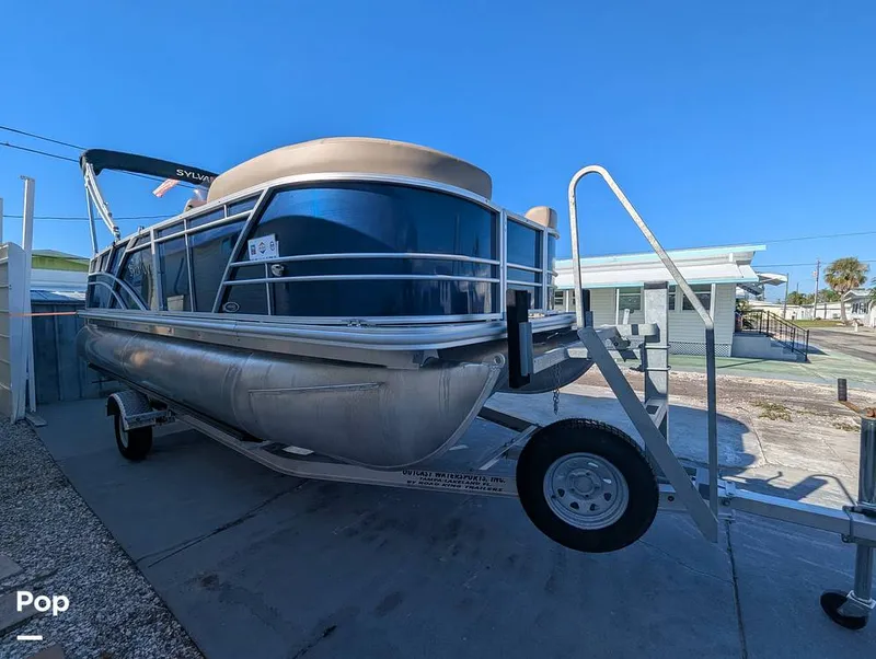 Slide: The Image of Sylvan Mirage 820 CLZ DH 2025 - 16052884