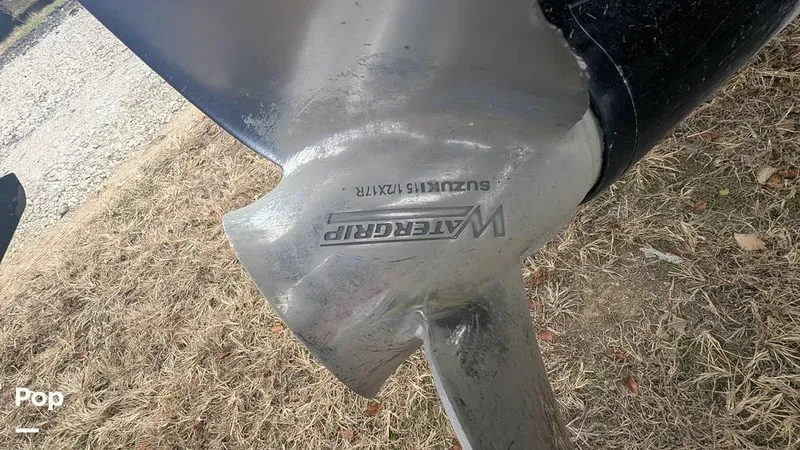 Slide: The Image of Bentley Pontoons Swingback 240 2024 - 16070157