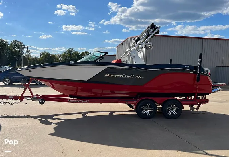 The Image of Mastercraft NXT22 2018 - 16057163