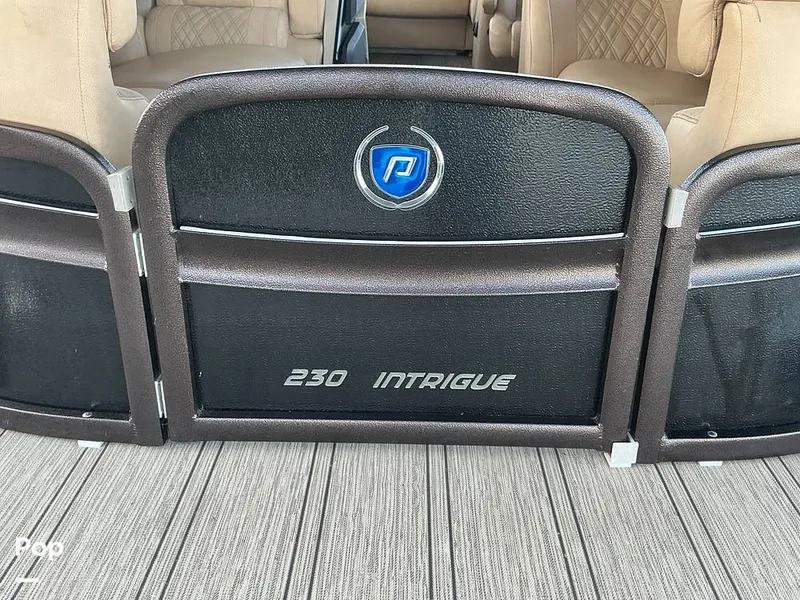 Slide: The Image of Premier 230 Intrigue 2021 - 16052584