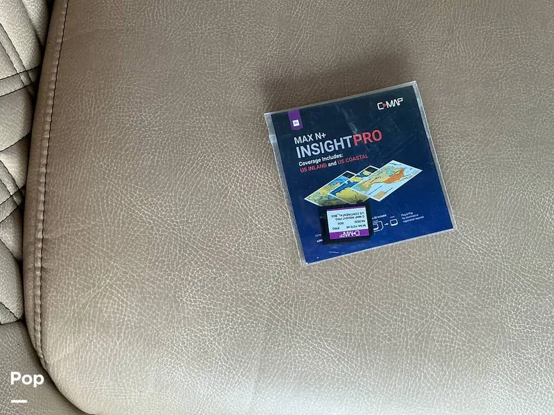 Slide: The Image of Premier 230 Intrigue 2021 - 16065905