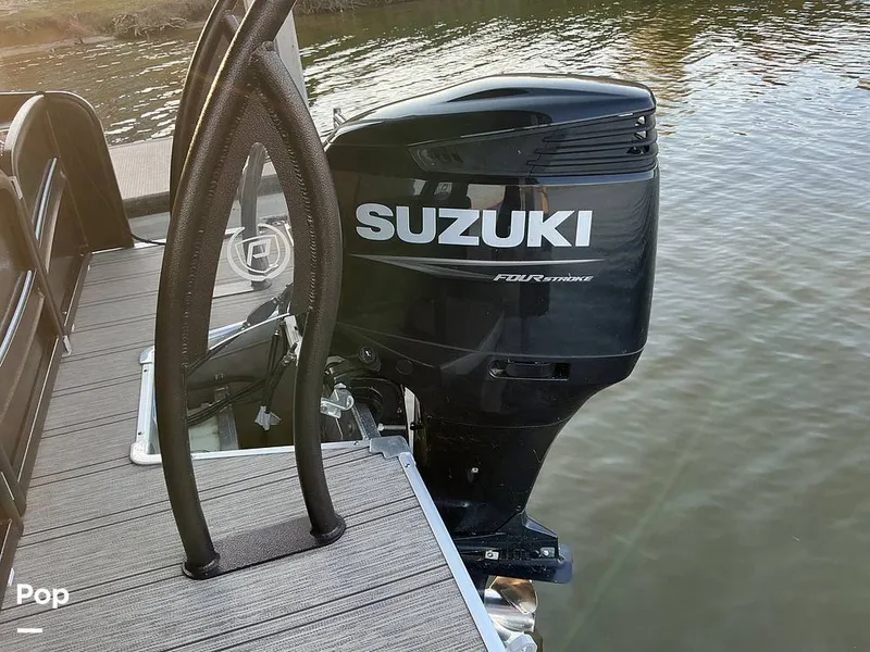 Slide: The Image of Premier 230 Intrigue 2021 - 16065907