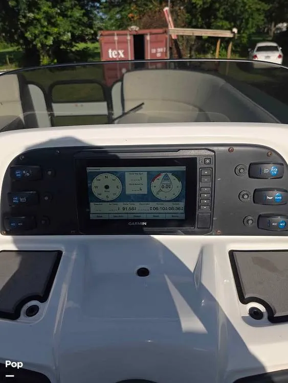 Slide: The Image of Manitou 22 Aurora LE 2021 - 16024580