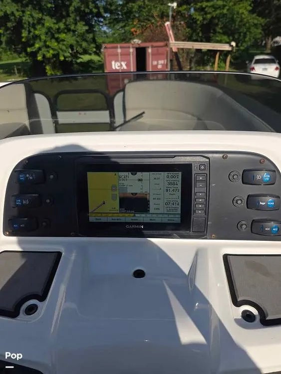 Slide: The Image of Manitou 22 Aurora LE 2021 - 16034480