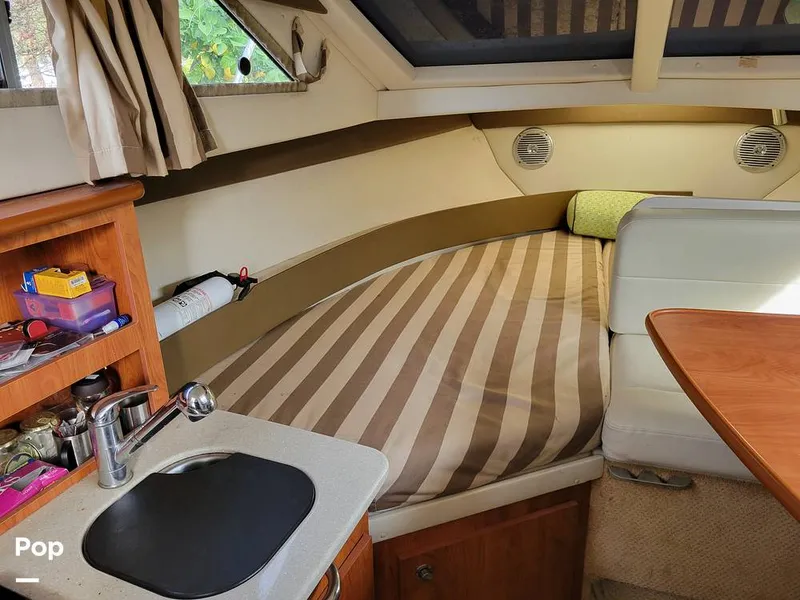 Slide: The Image of Bayliner 266 Discovery 2012 - 16171137