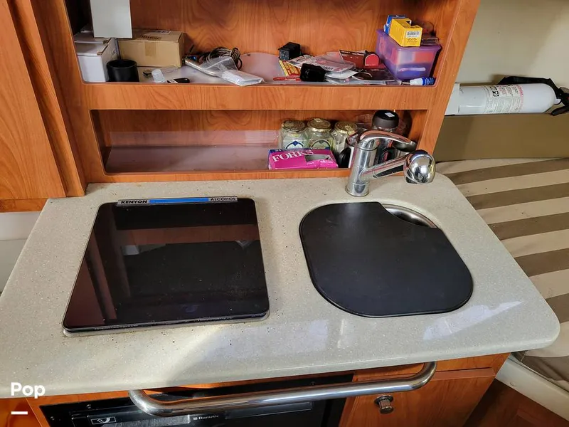 Slide: The Image of Bayliner 266 Discovery 2012 - 16171139