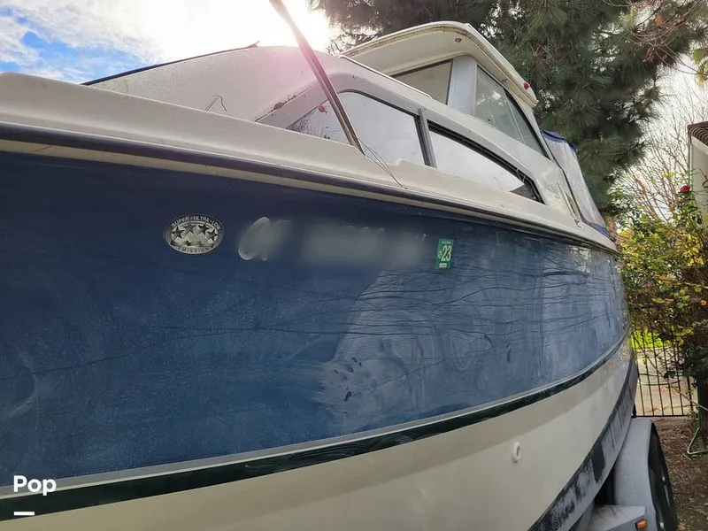 Slide: The Image of Bayliner 266 Discovery 2012 - 16171183