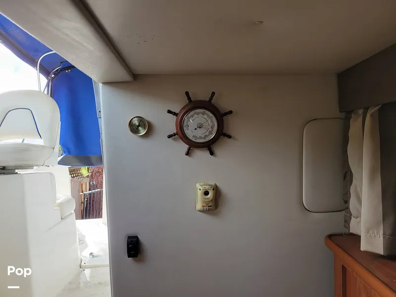 Slide: The Image of Bayliner 266 Discovery 2012 - 16171147