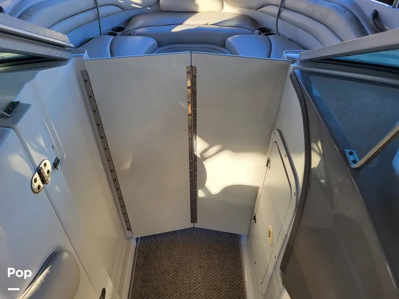 Slide: The Image of Crownline Boats 240 EX 2004 - 16055360