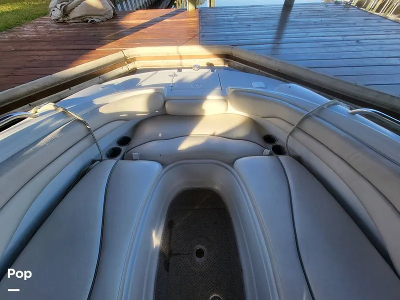 Slide: The Image of Crownline Boats 240 EX 2004 - 16055364