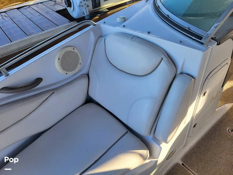 Slide: The Image of Crownline Boats 240 EX 2004 - 16055368