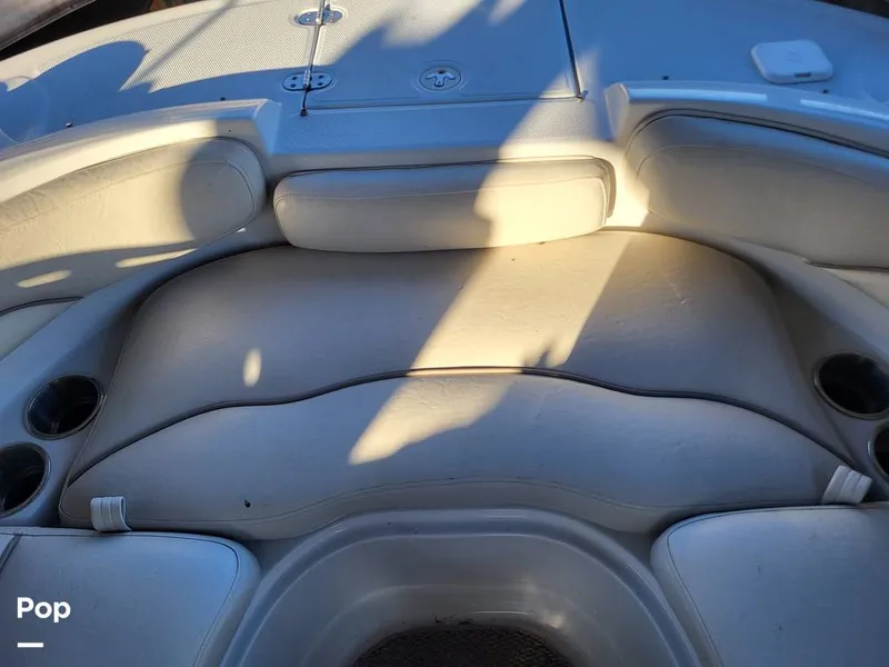 Slide: The Image of Crownline Boats 240 EX 2004 - 16055371