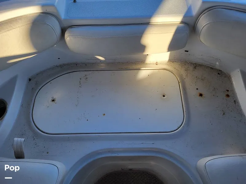 Slide: The Image of Crownline Boats 240 EX 2004 - 16055372