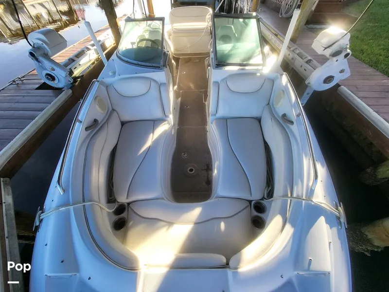 Slide: The Image of Crownline Boats 240 EX 2004 - 16055376
