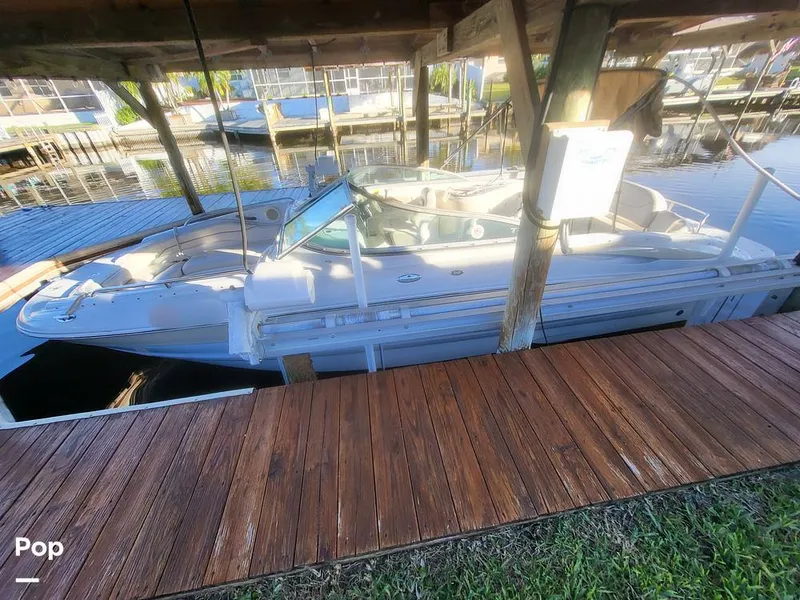 Slide: The Image of Crownline Boats 240 EX 2004 - 16055400