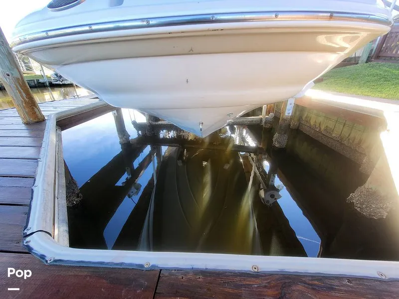 Slide: The Image of Crownline Boats 240 EX 2004 - 16055266