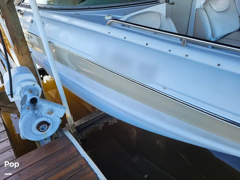 Slide: The Image of Crownline Boats 240 EX 2004 - 16055274