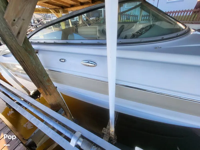 Slide: The Image of Crownline Boats 240 EX 2004 - 16055275