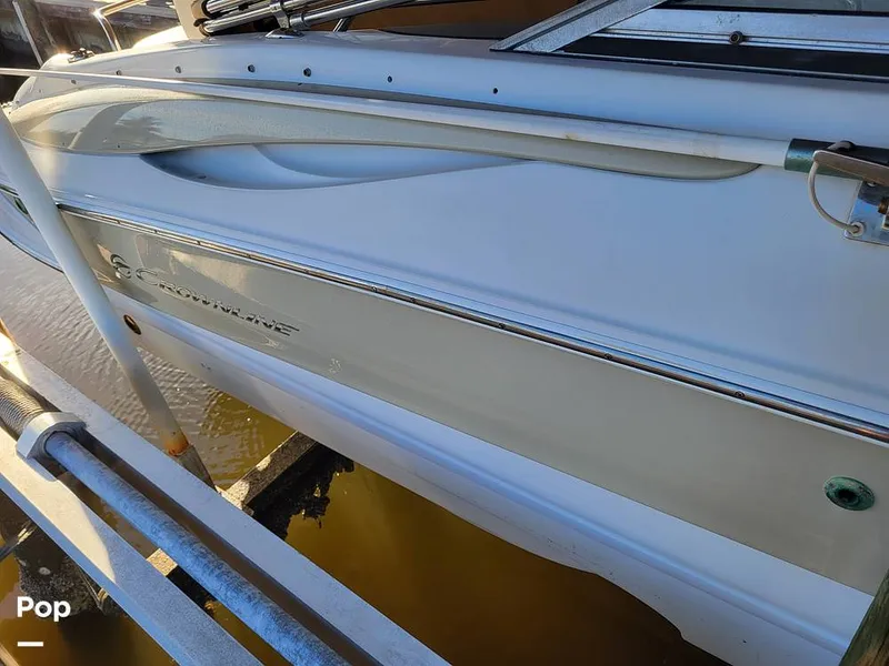 Slide: The Image of Crownline Boats 240 EX 2004 - 16055278