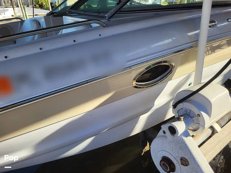 Slide: The Image of Crownline Boats 240 EX 2004 - 16055283