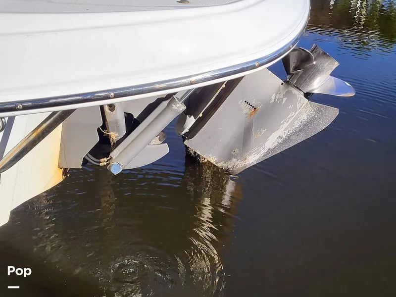 Slide: The Image of Crownline Boats 240 EX 2004 - 16055290