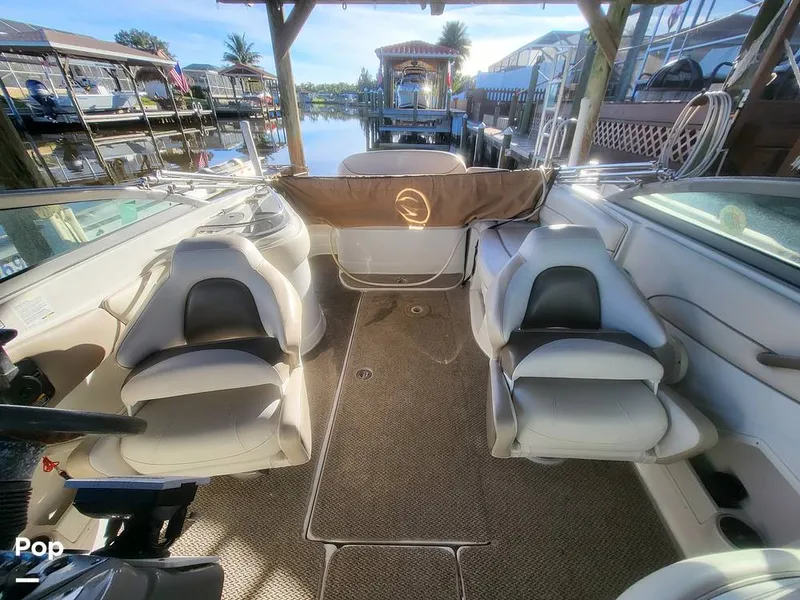 Slide: The Image of Crownline Boats 240 EX 2004 - 16055296