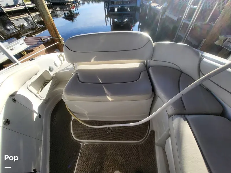 Slide: The Image of Crownline Boats 240 EX 2004 - 16055322