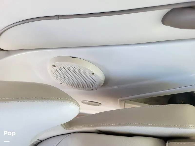 Slide: The Image of Crownline Boats 240 EX 2004 - 16055329