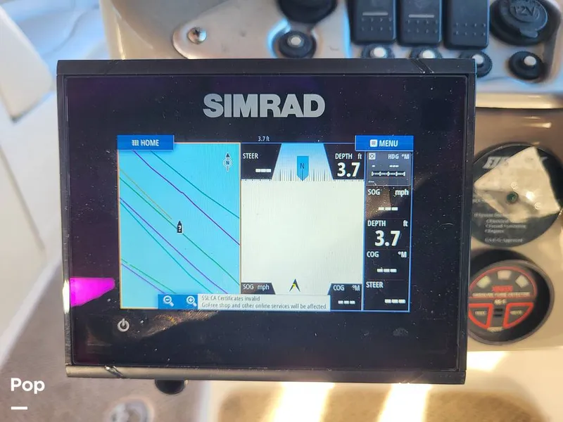 Slide: The Image of Crownline Boats 240 EX 2004 - 16055344