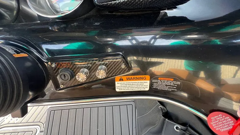 Slide: The Image of Glastron GT207 2018 - 16078347