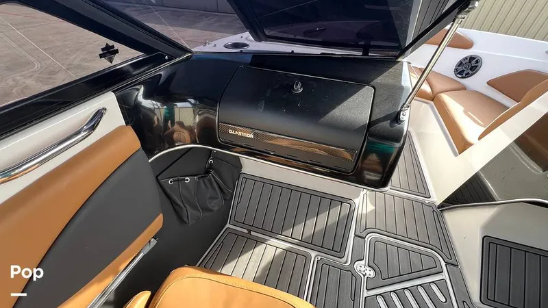 Slide: The Image of Glastron GT207 2018 - 16078359